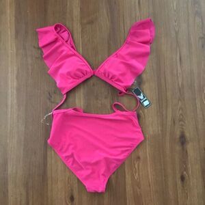 GO COCO NWT Fuchsia Strap Ruffles Bikini